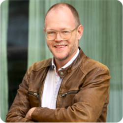 Dirk Schuran